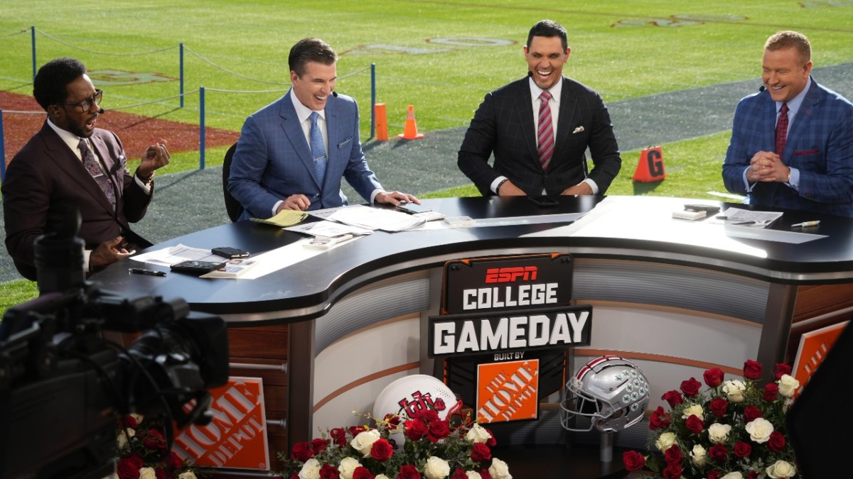 College Gameday Heading to Tennessee Volunteers vs. Florida Gators ...