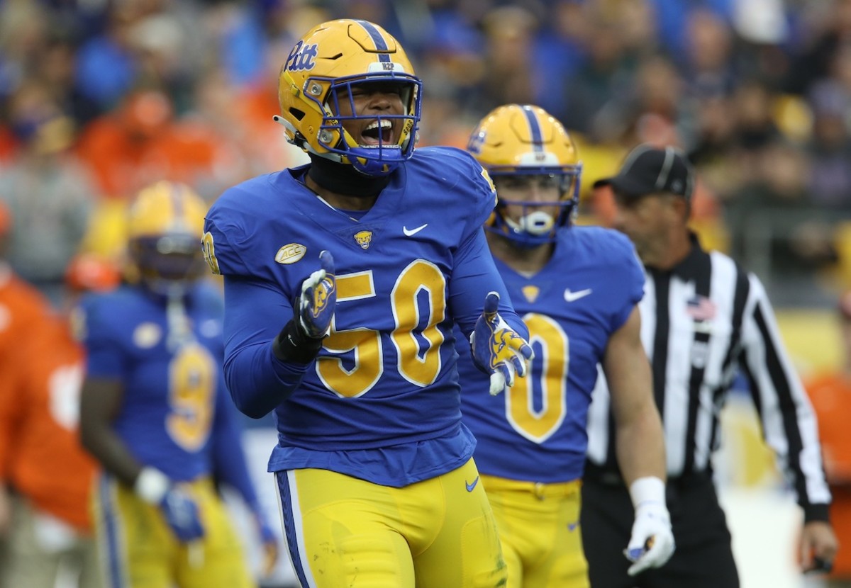 Pitt DE Dayon Hayes Dressed for Duke Game