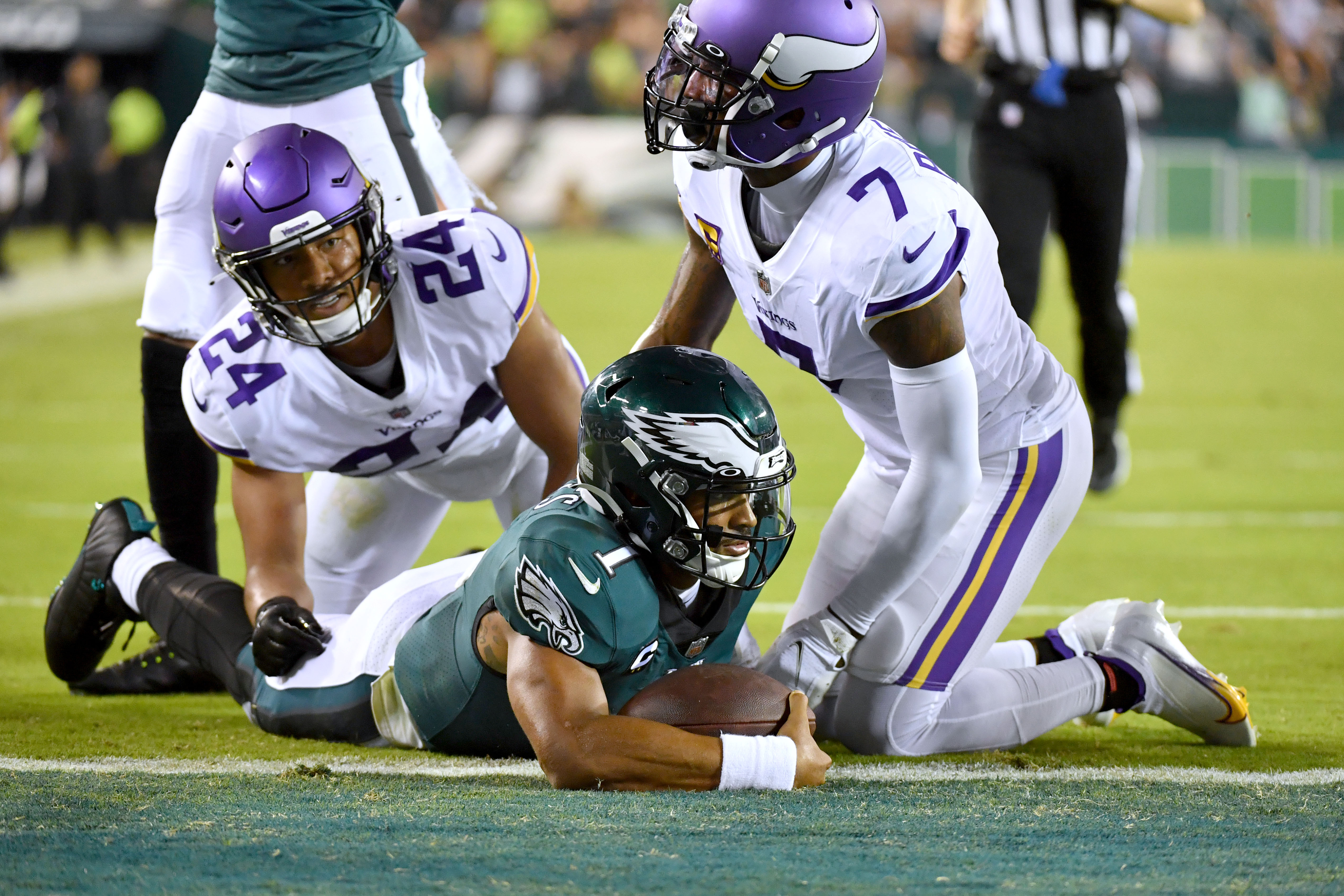 Eagles and Vikings' skirmish didn't stop the Philadelphia