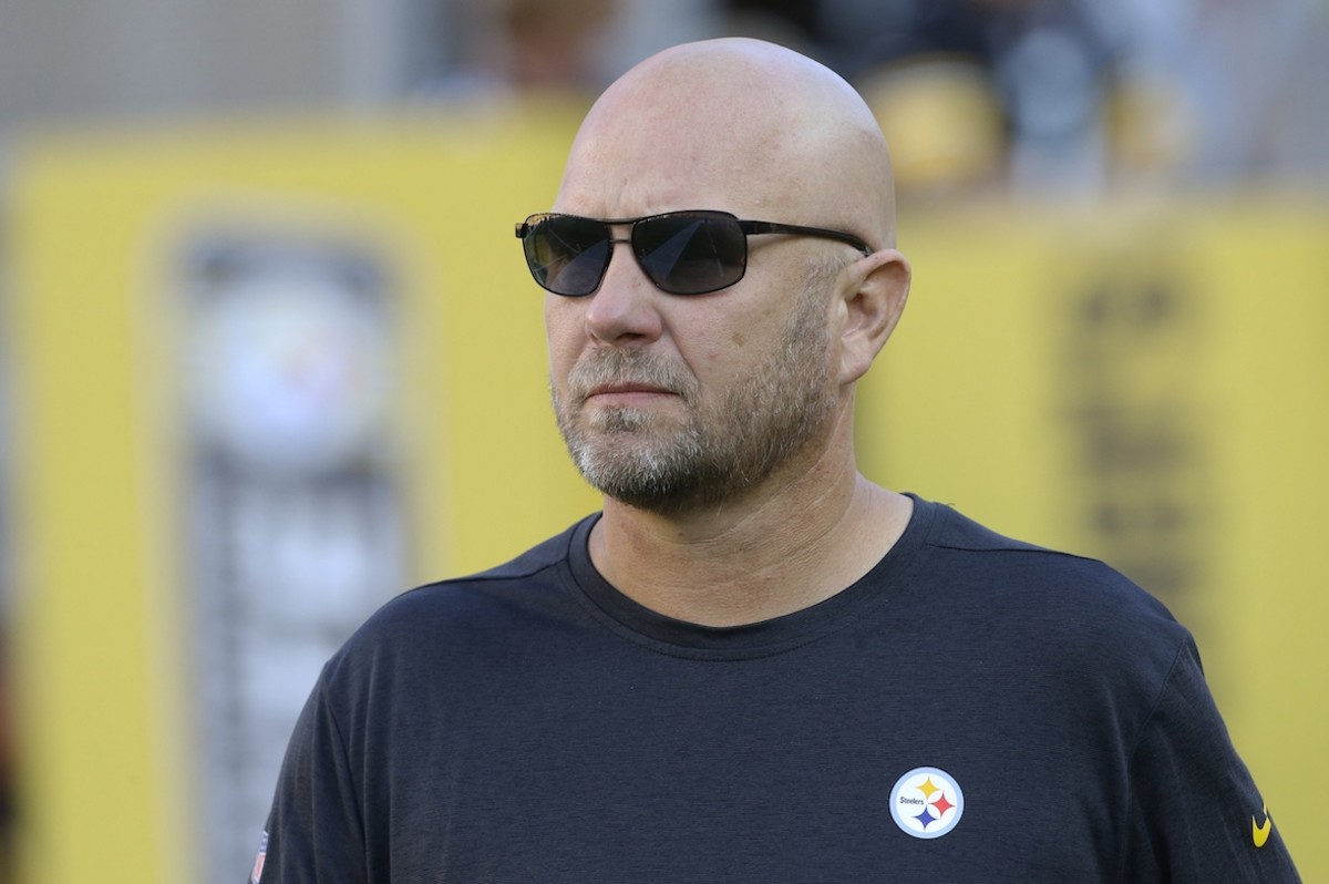 Steelers Insider Blames Coaching Staff For Massive Mishandling Of