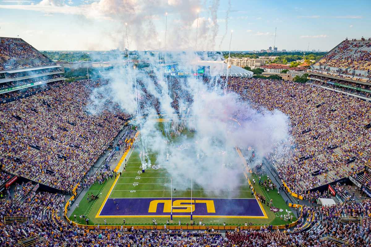 NCAA Issues LSU Football OneYear Probation, Limits Recruiting Visits