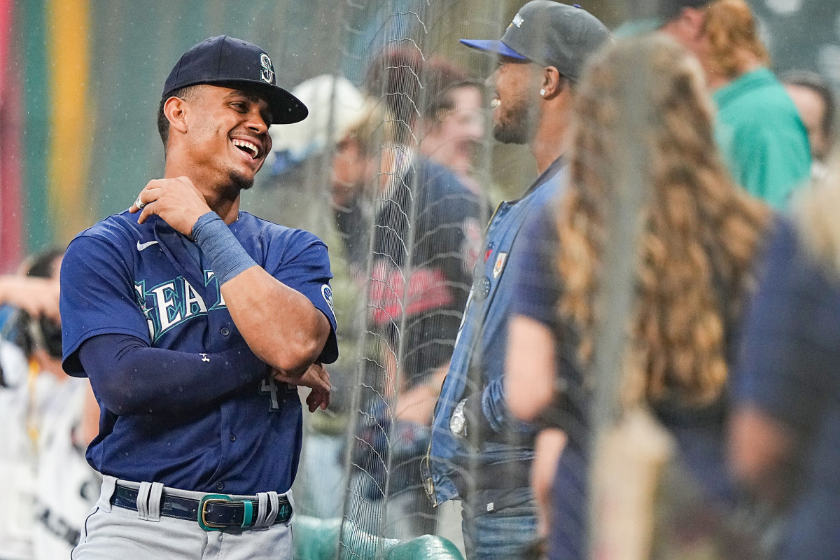 Mariners' playoff odds depend on improved hitting - Sports Illustrated