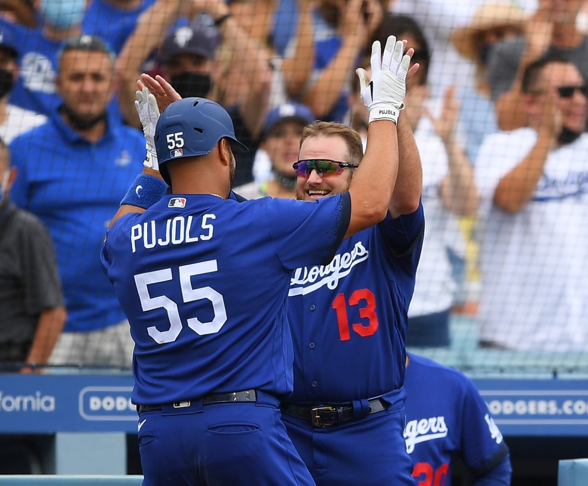 Dodgers: Max Muncy Hopeful Albert Pujols can Hit No. 700 in LA - Inside the  Dodgers
