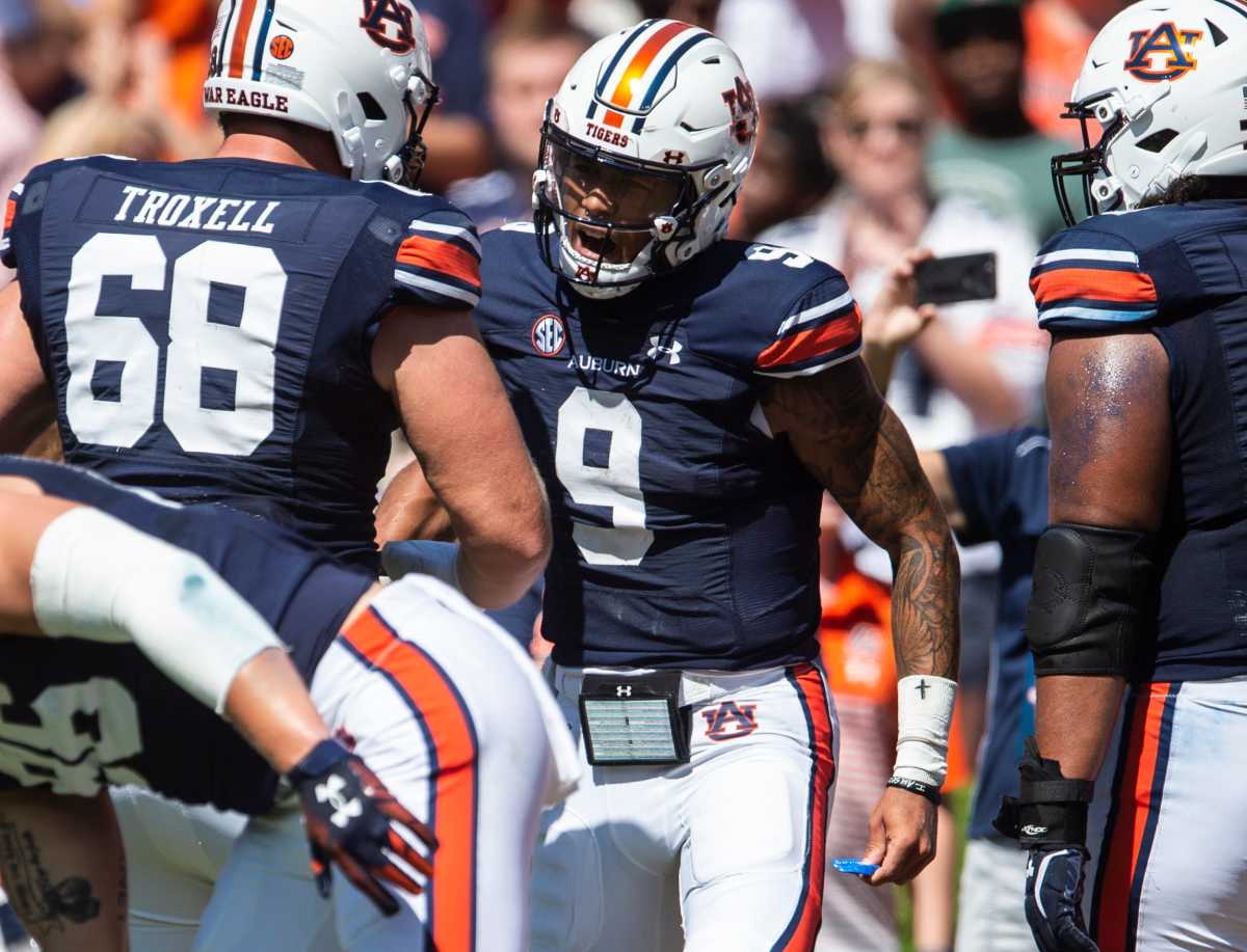 Auburn Tigers quarterback Robby Ashford (9) celebrates his touchdown run as Auburn Tigers take on Missouri Tigers at Jordan-Hare Stadium in Auburn, Ala., on Saturday, Sept. 24, 2022.