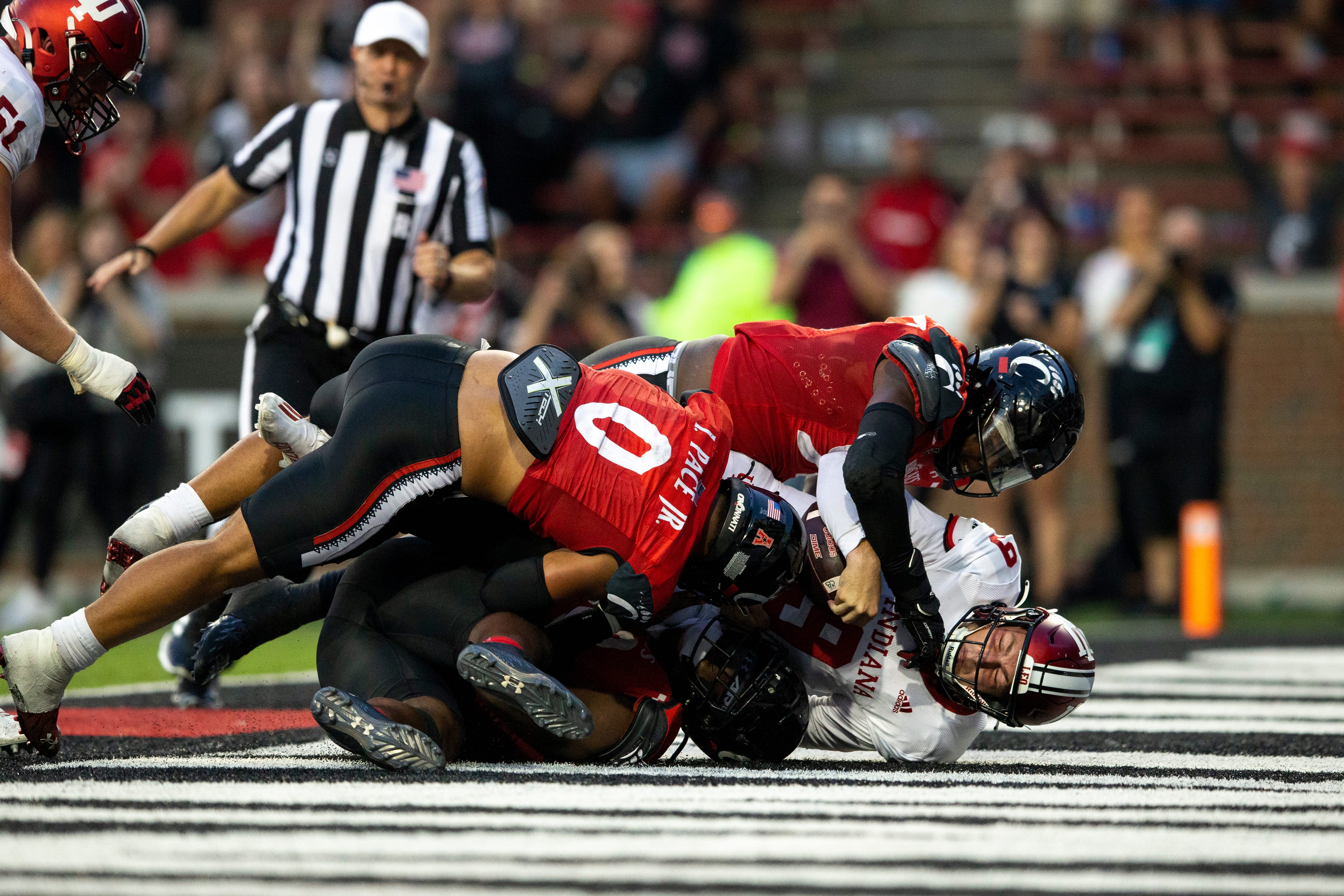 UC Football Climbs Back Into Top 25 AP Poll - All Bearcats