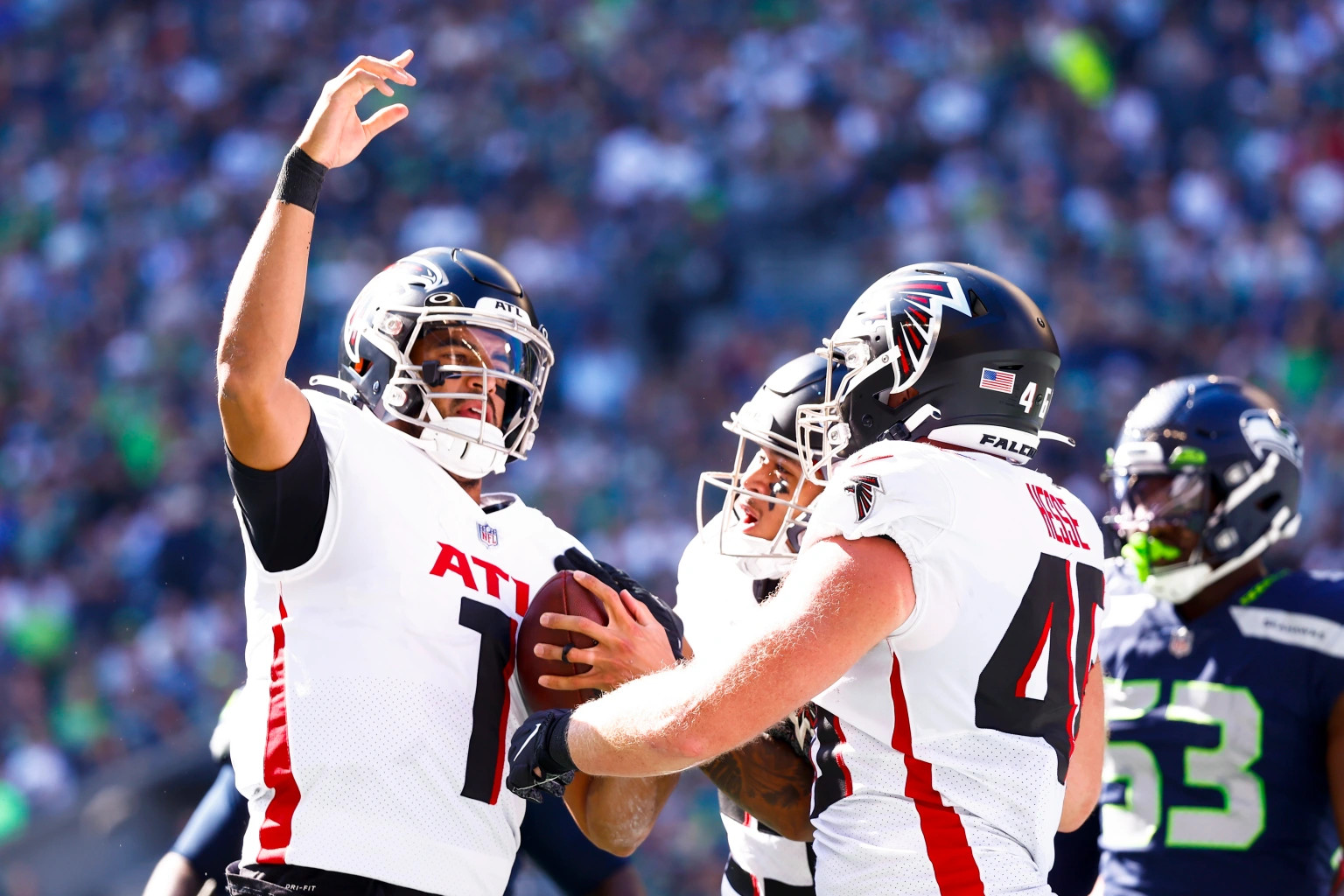 Drone delays Seahawks-Falcons game in 4th quarter