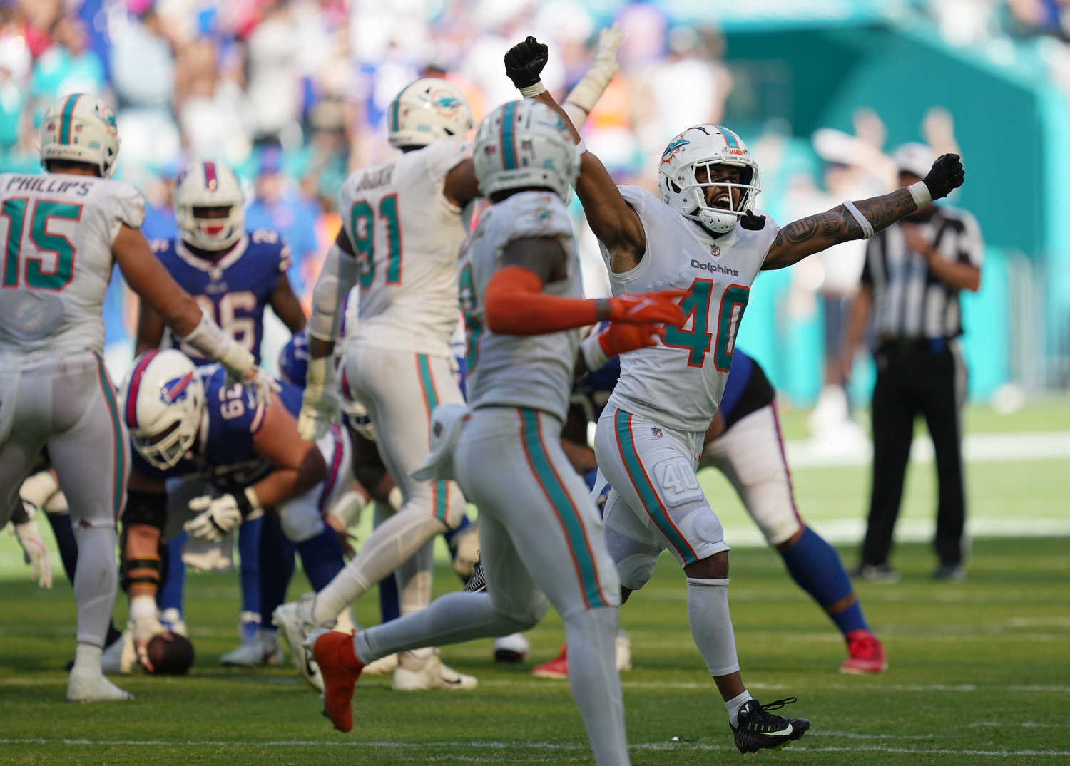 MMQB Week 3: The Dolphins' Big Win Over The Bills, Hurts So Good And ...