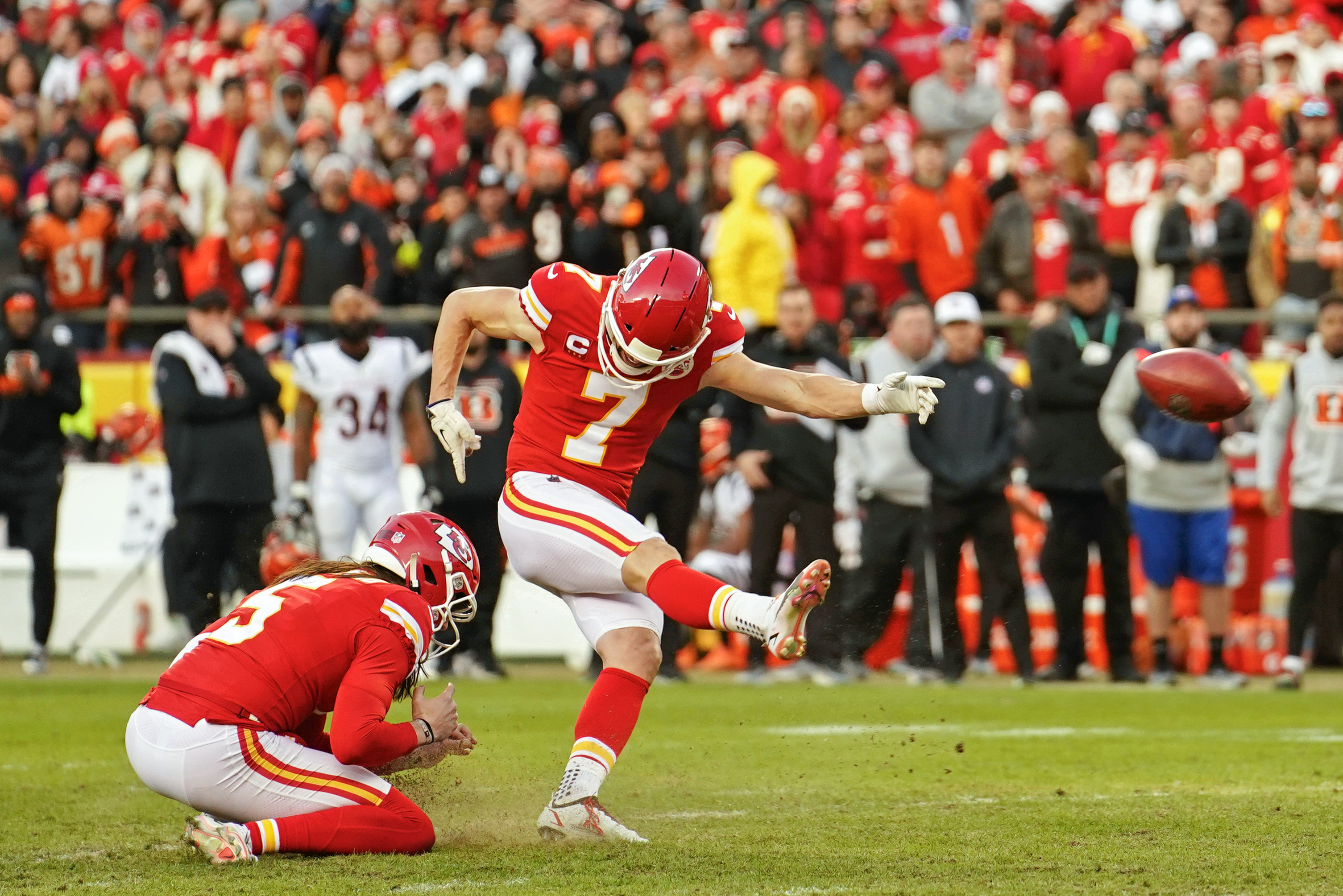 Chiefs release kicker Matt Ammendola after his struggles in 3