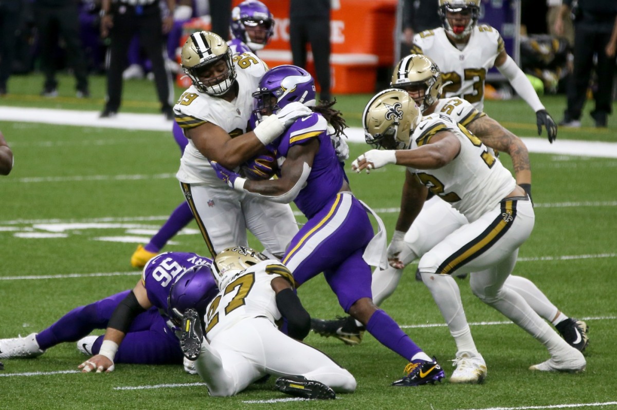 Vikings defense confounds Saints with inside rush, constant