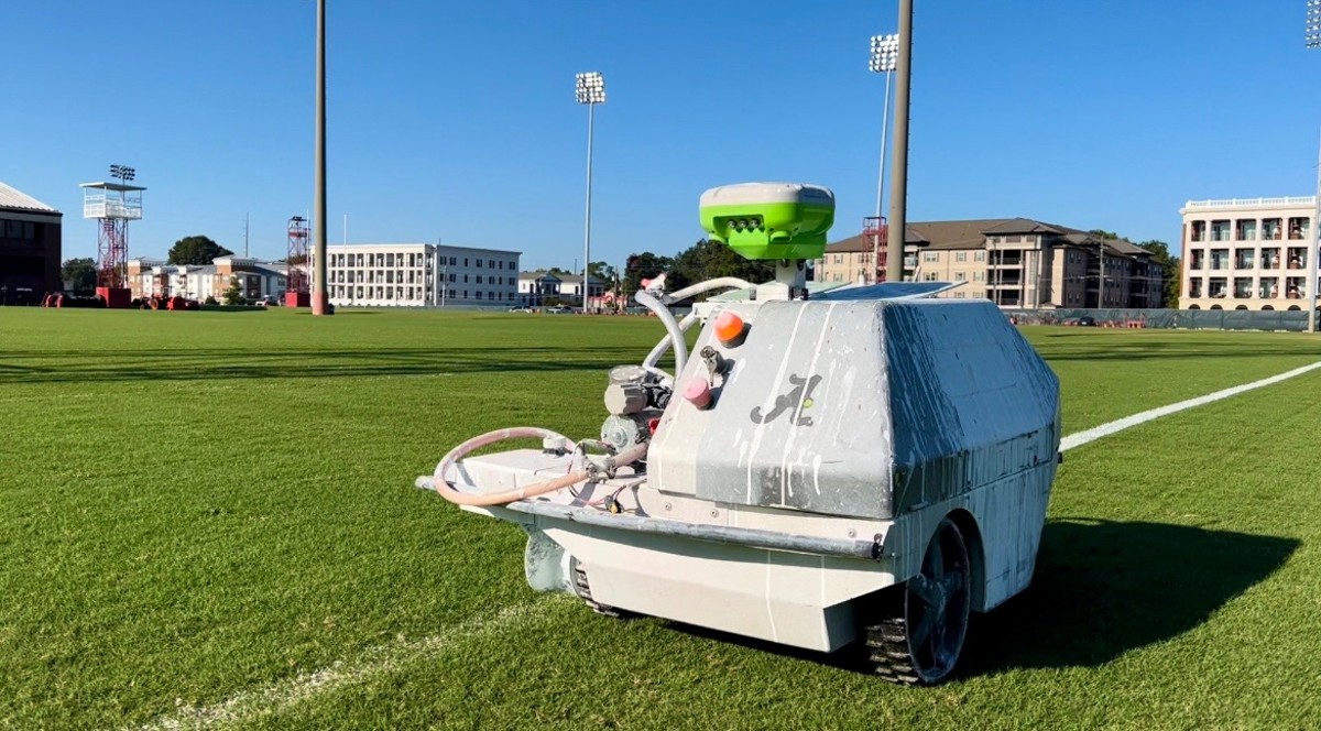 The Robot That Makes Alabama Football Practice Even More Efficient