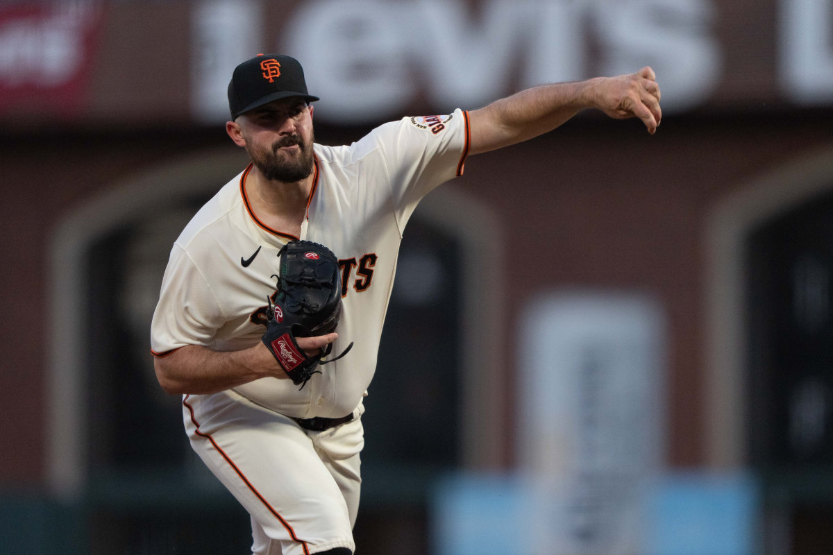 SF Giants notes: Will Zaidi focus on Bauer, Lindor, other big deals?