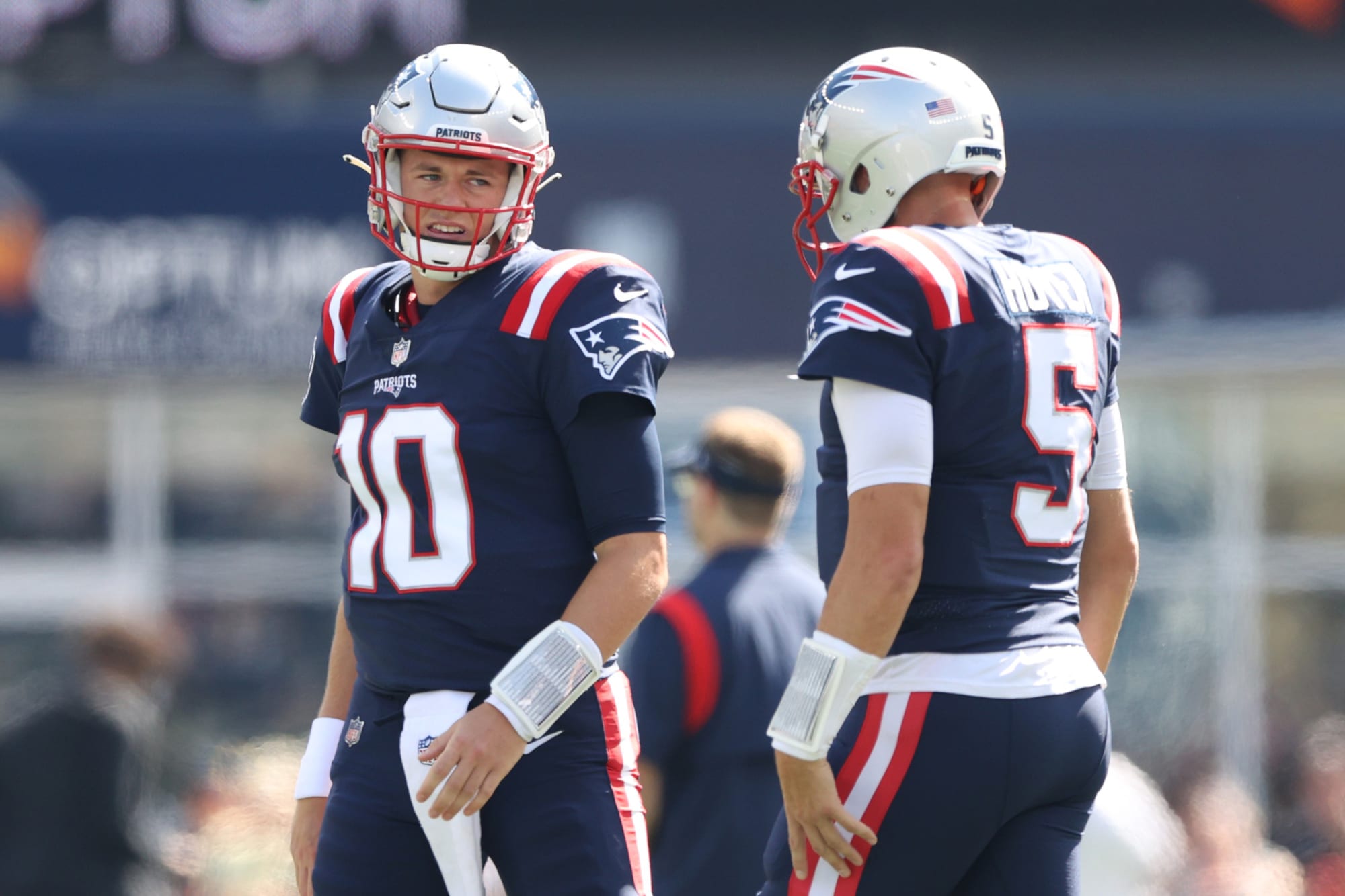 Analysis: Patriots QB Mac Jones (Ankle) Ruled Out for Sunday's Game vs.  Packers