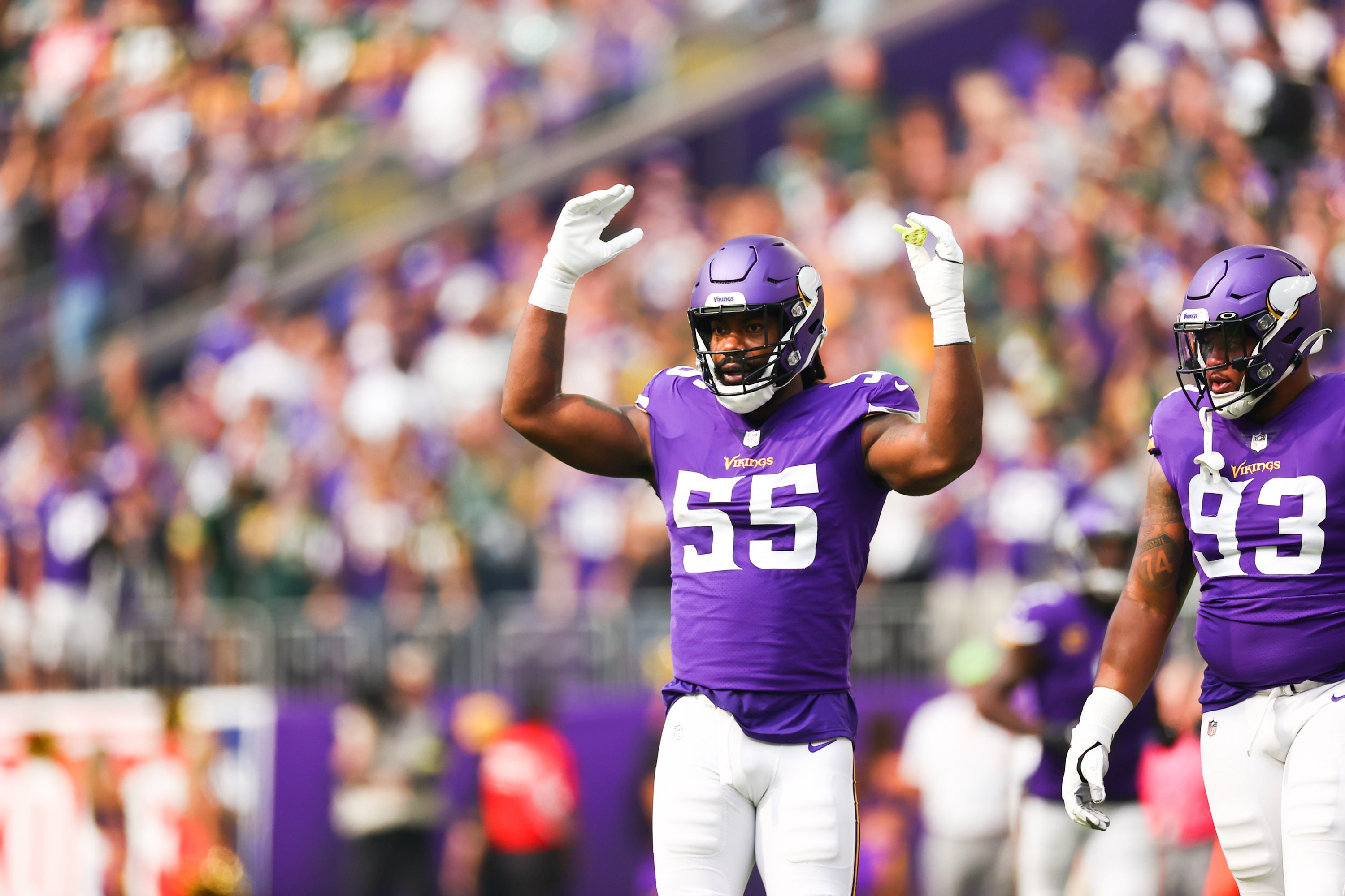 Vikings' Za'Darius Smith questionable, Booth doubtful to play