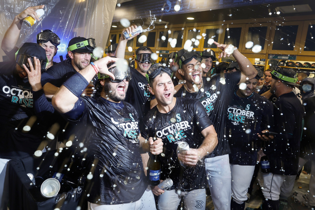 Official Seattle mariners 2022 al west october rise postseason T