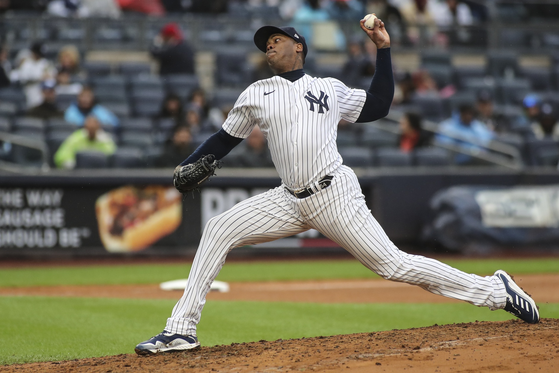 New York Yankees closer Aroldis Chapman hurting chances of making playoffs  - Sports Illustrated NY Yankees News, Analysis and More