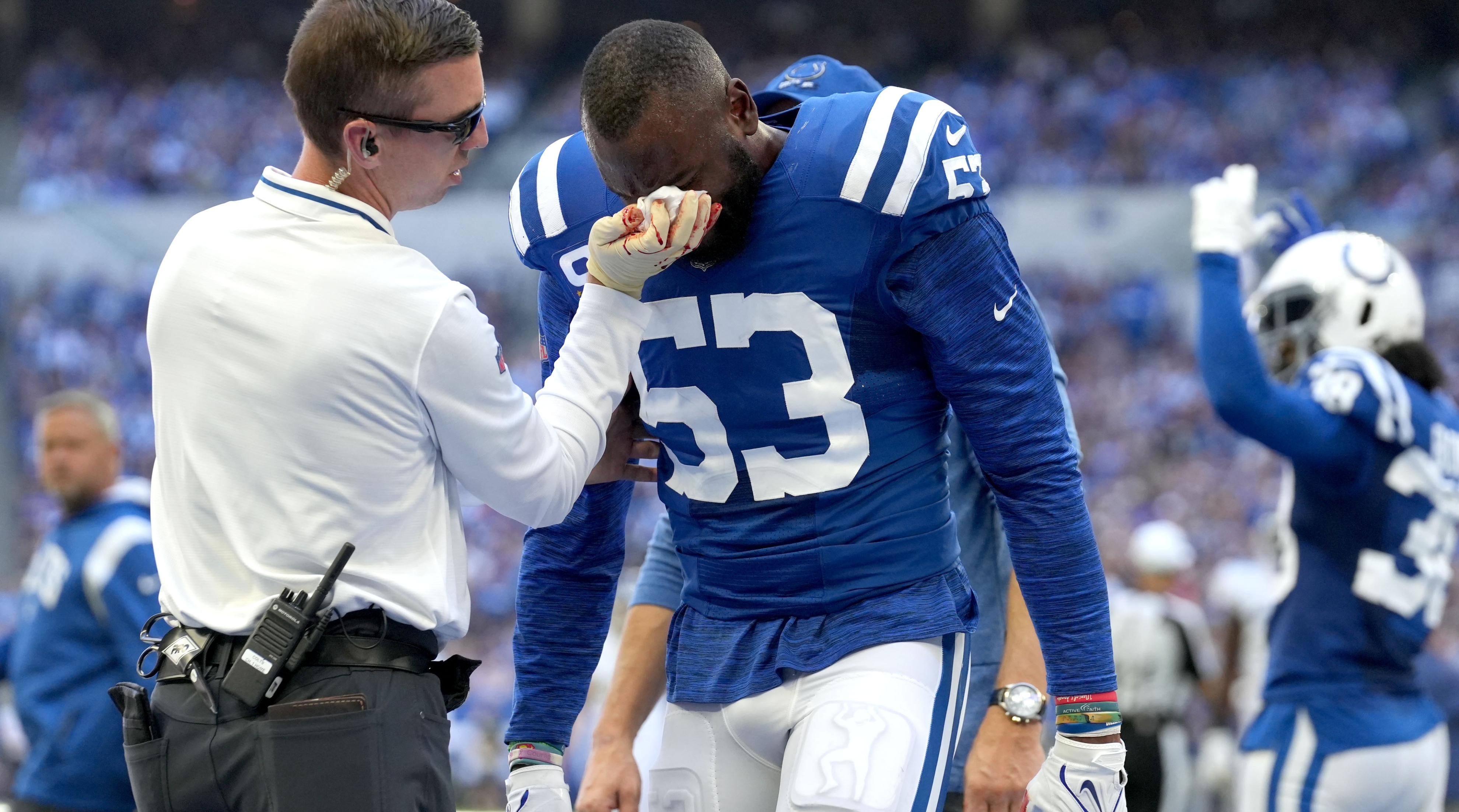 Colts linebacker Shaq Leonard out vs. Raiders