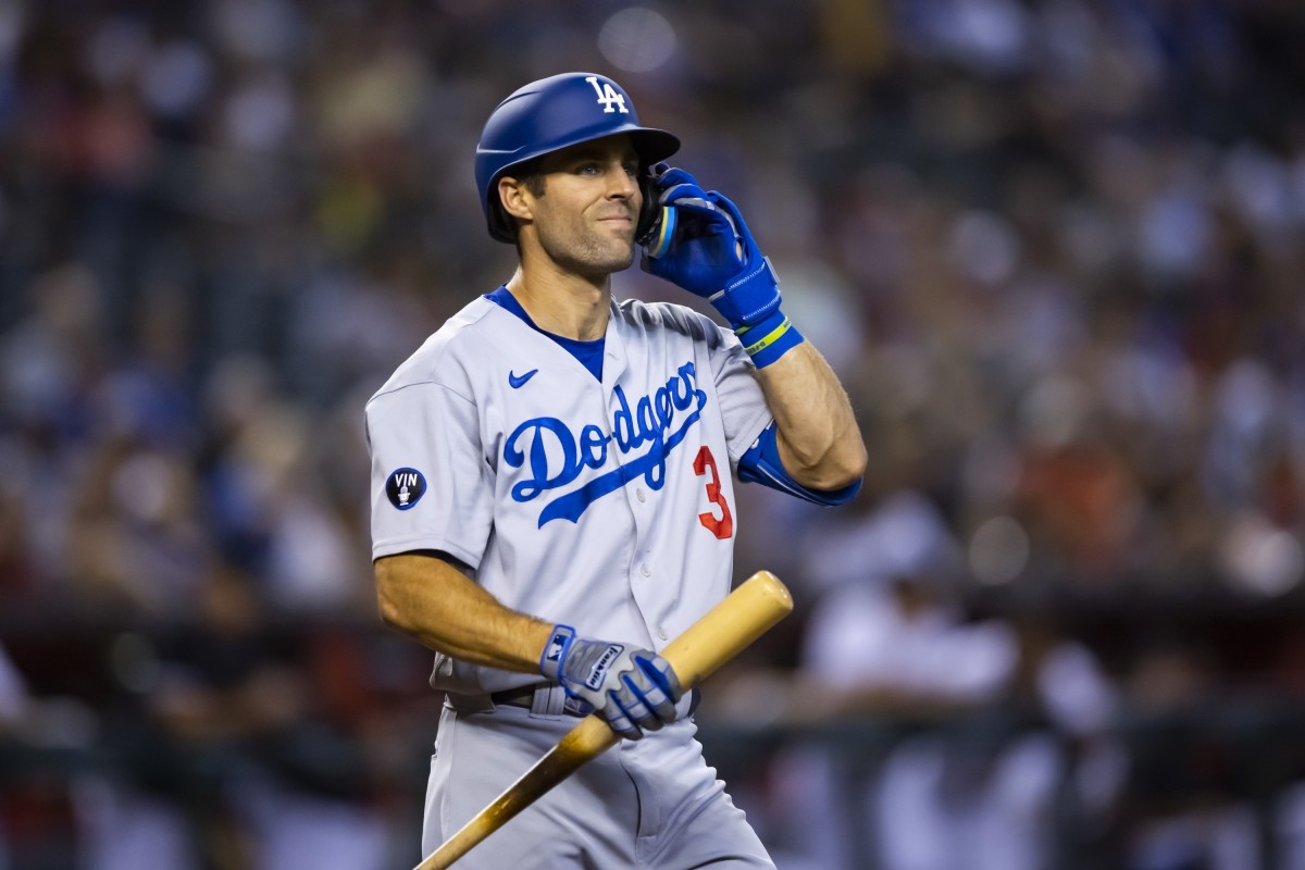 Chris Taylor Gets Engaged! Who is CT3's Fiancée? Dodgers Fans React! 