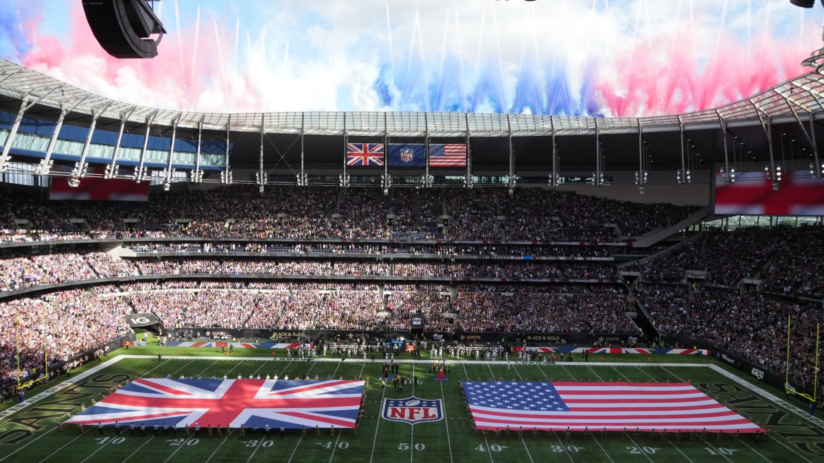 Packers vs. Giants game updates at Tottenham Hotspur Stadium in London