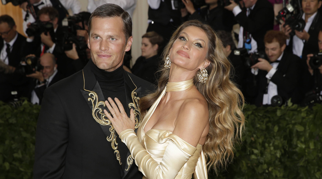 Tom Brady, Gisele Bundchen Have Hired Divorce Attorneys, per Report ...