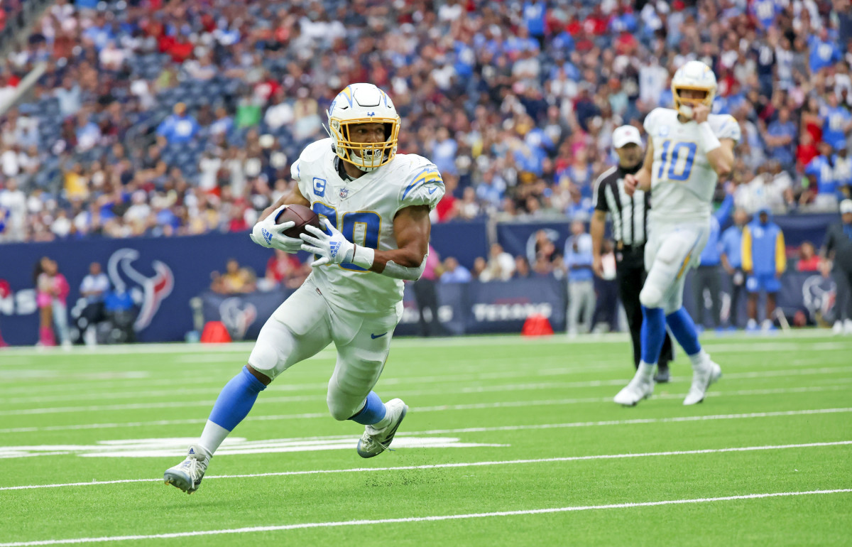 Los Angeles Chargers Encouraged But Not Satisfied With Running Game ...