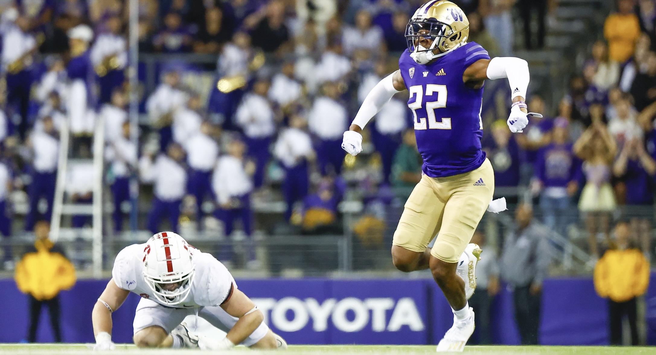 A Look at Huskies' High-Priority Cornerback Competition - Sports  Illustrated Washington Huskies News, Analysis and More