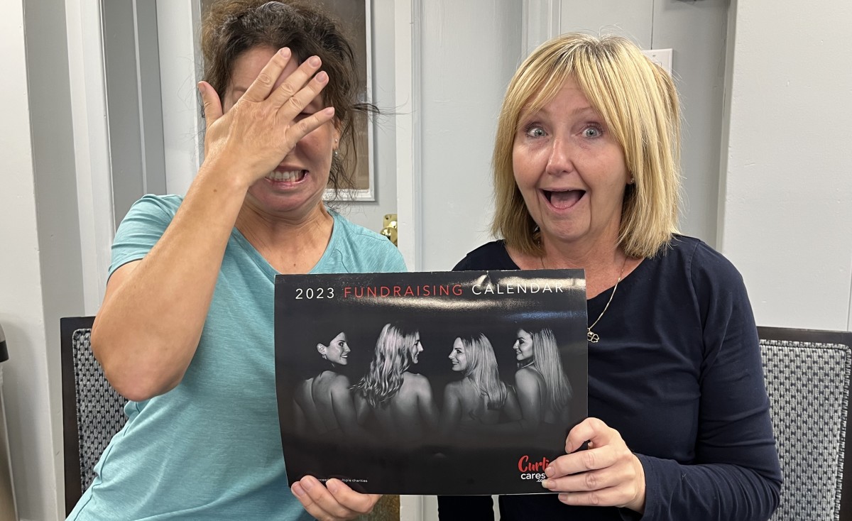 2 Girls and a Game 2023 Calendar Unboxing The Curling News