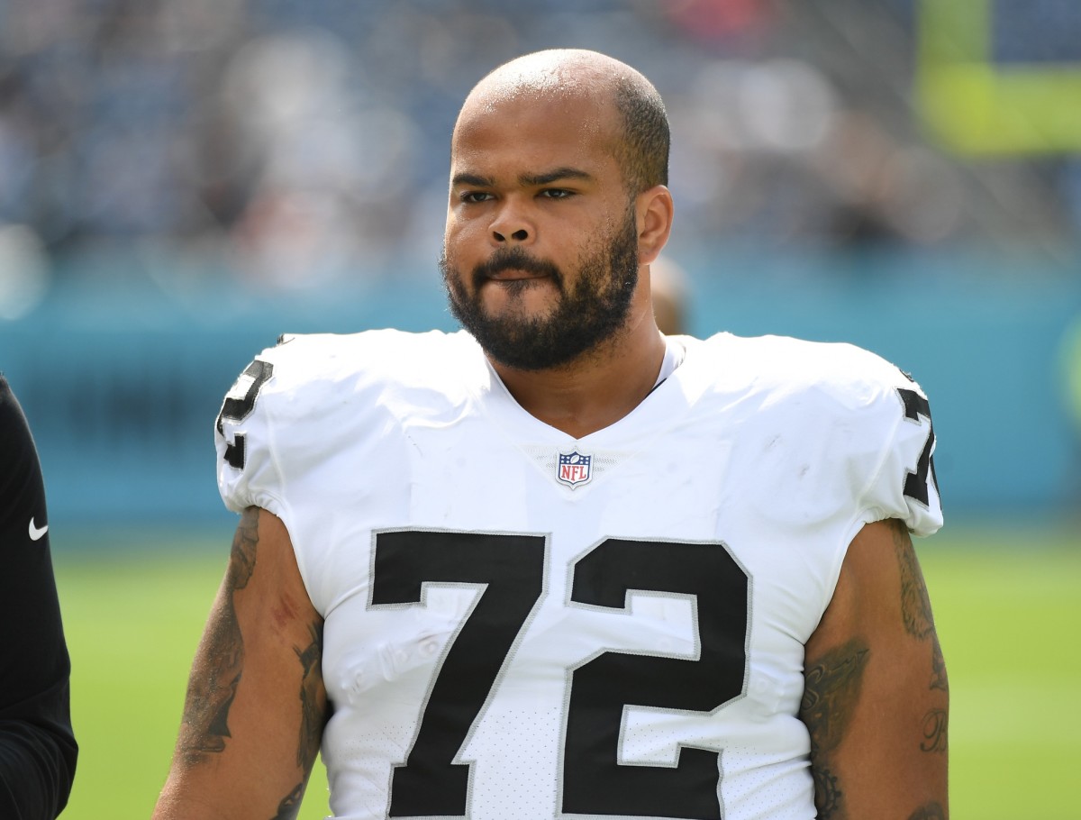 Las Vegas Raiders preseason: Jermaine Eluemunor dedicated to success -  Silver And Black Pride