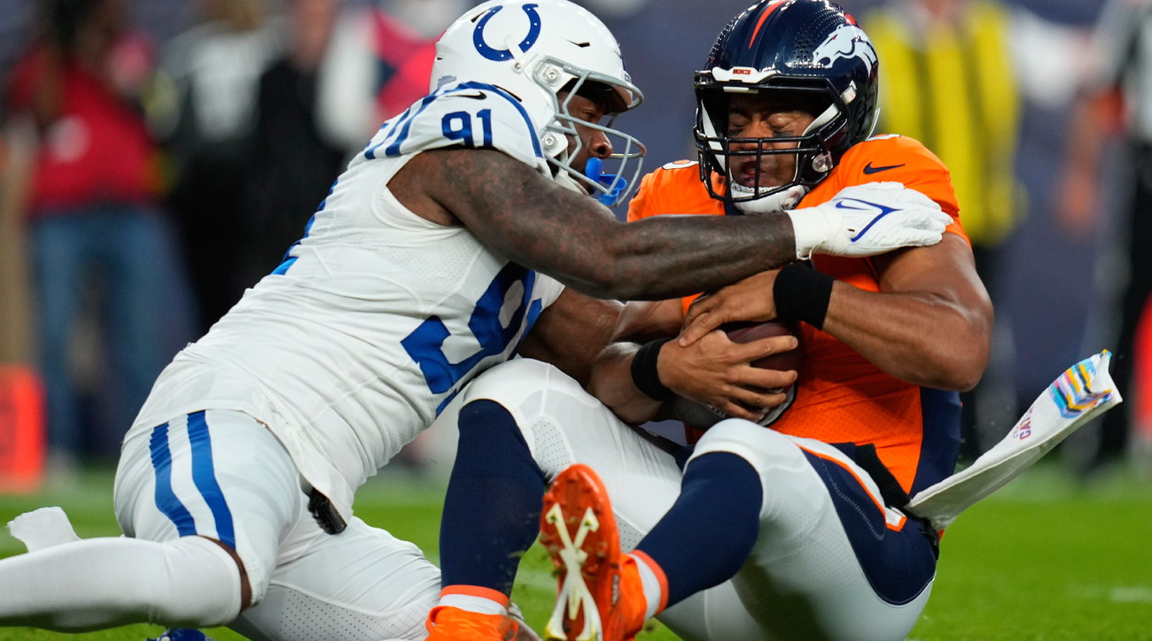 Sports World Reacts to Brutal TNF Colts-Broncos Matchup - Sports