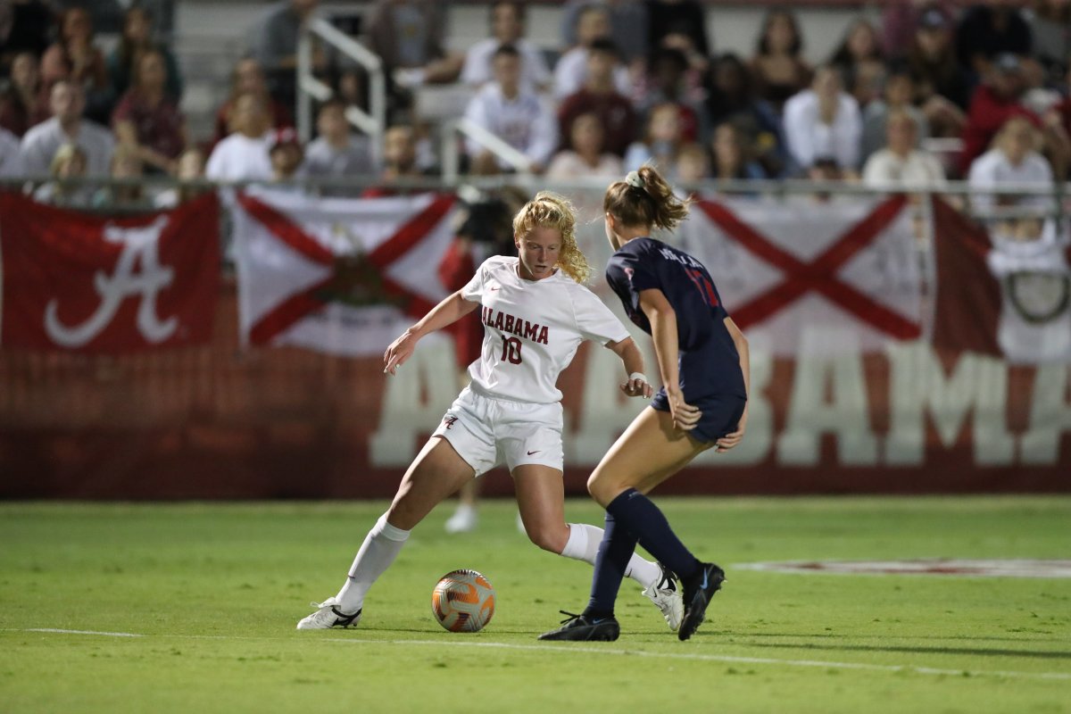 Alabama Soccer Scores Two Goals In 35 Seconds, Beats Ole Miss 4-1