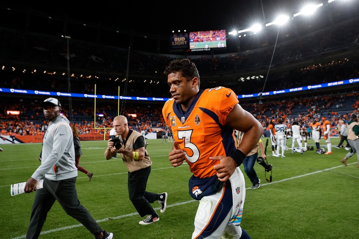 Russell Wilson: Denver Broncos quarterback's poor start to 2022 season is  leaving fans and ownership baffled, NFL News