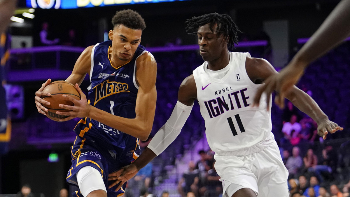 Victor Wembanyama, Scoot Henderson exceed all expectations in matchup of  top 2023 NBA draft prospects