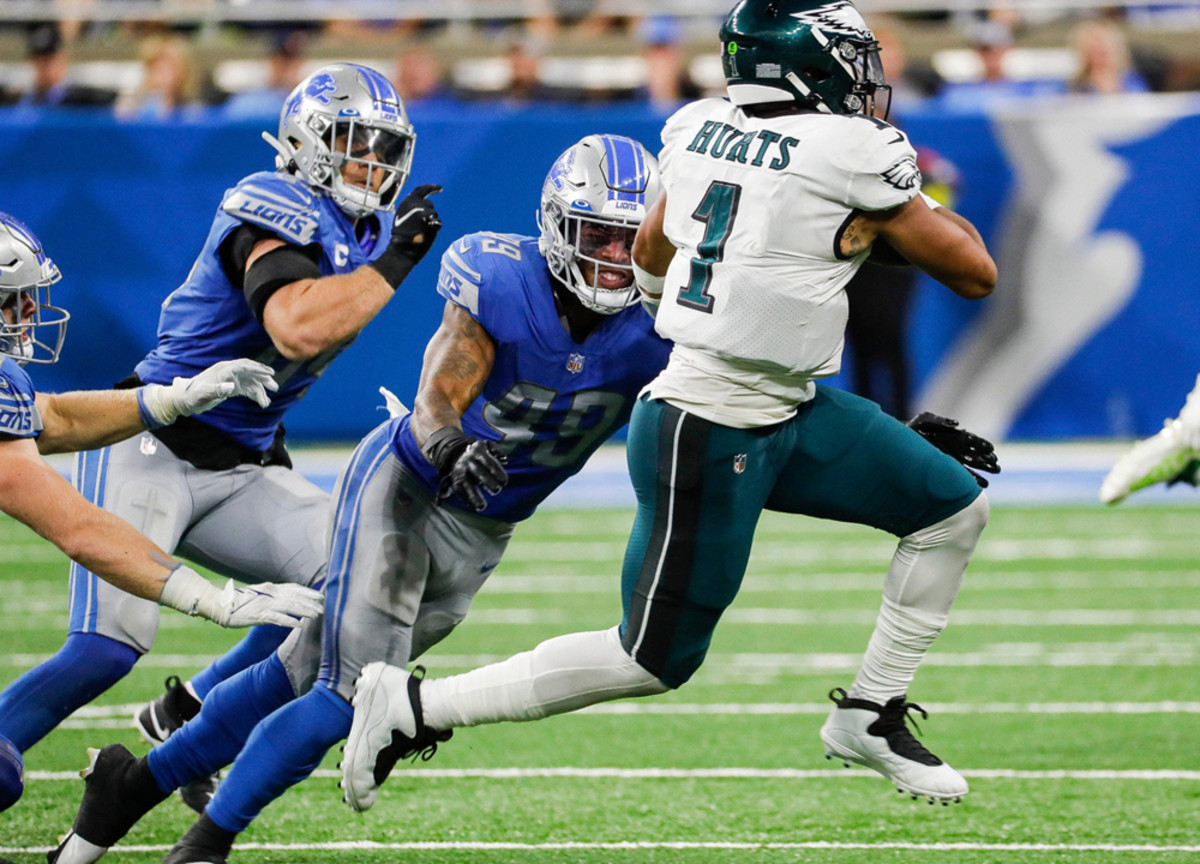 Lions' Hutchinson earning praise from teammates, coaches