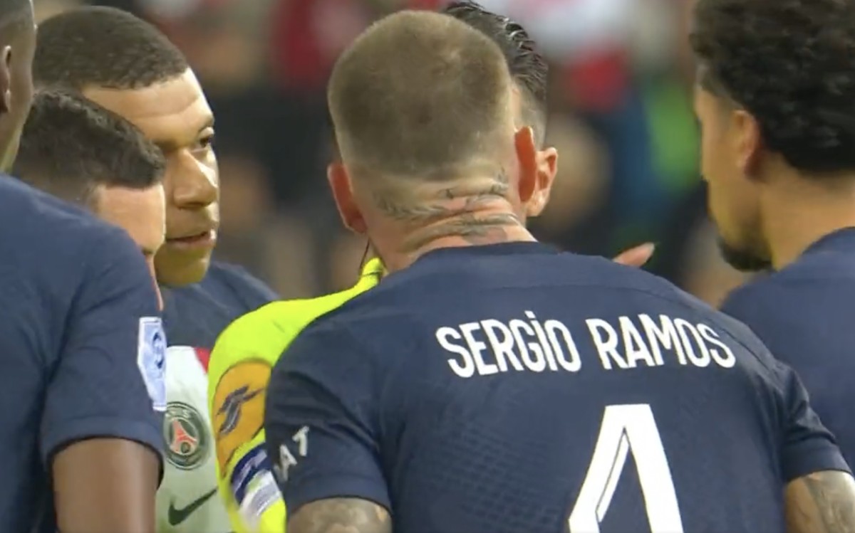 Sergio Ramos gets his first red card in a PSG shirt making it 28 red cards  in his career - Khaama Press