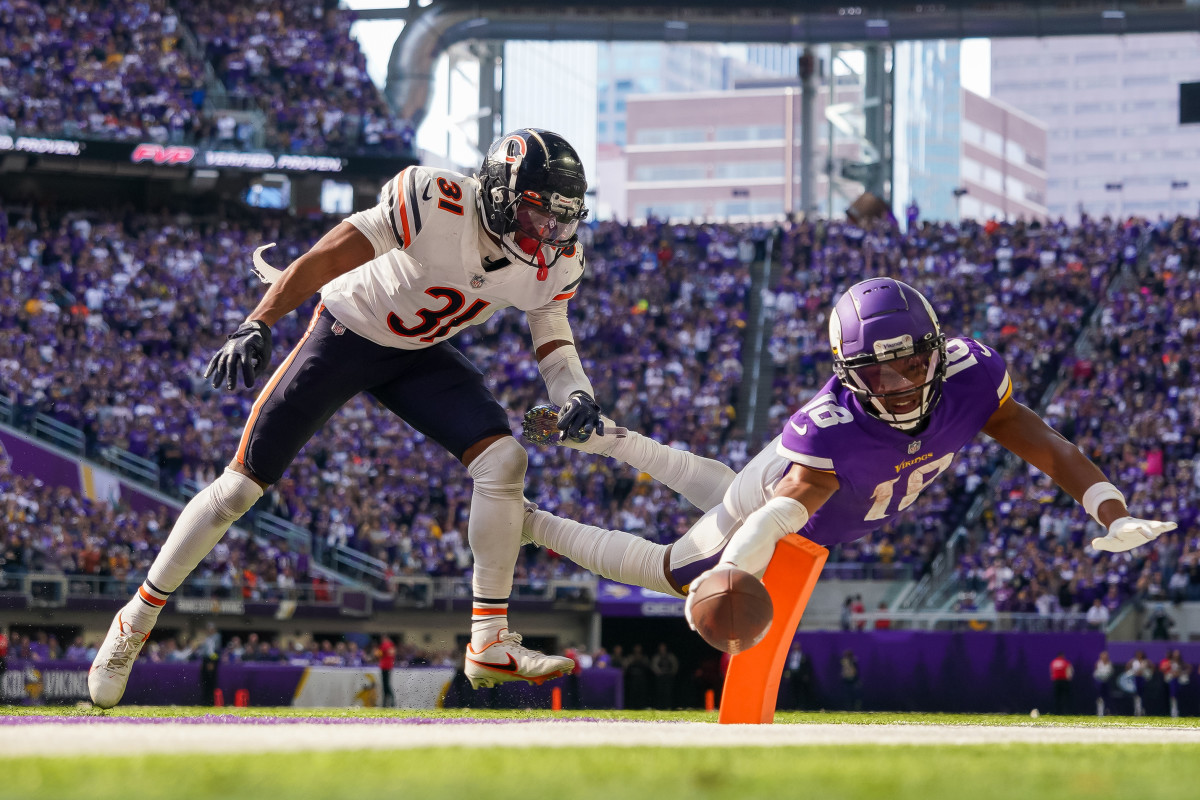 Justin Jefferson of the Minnesota Vikings celebrates a first down