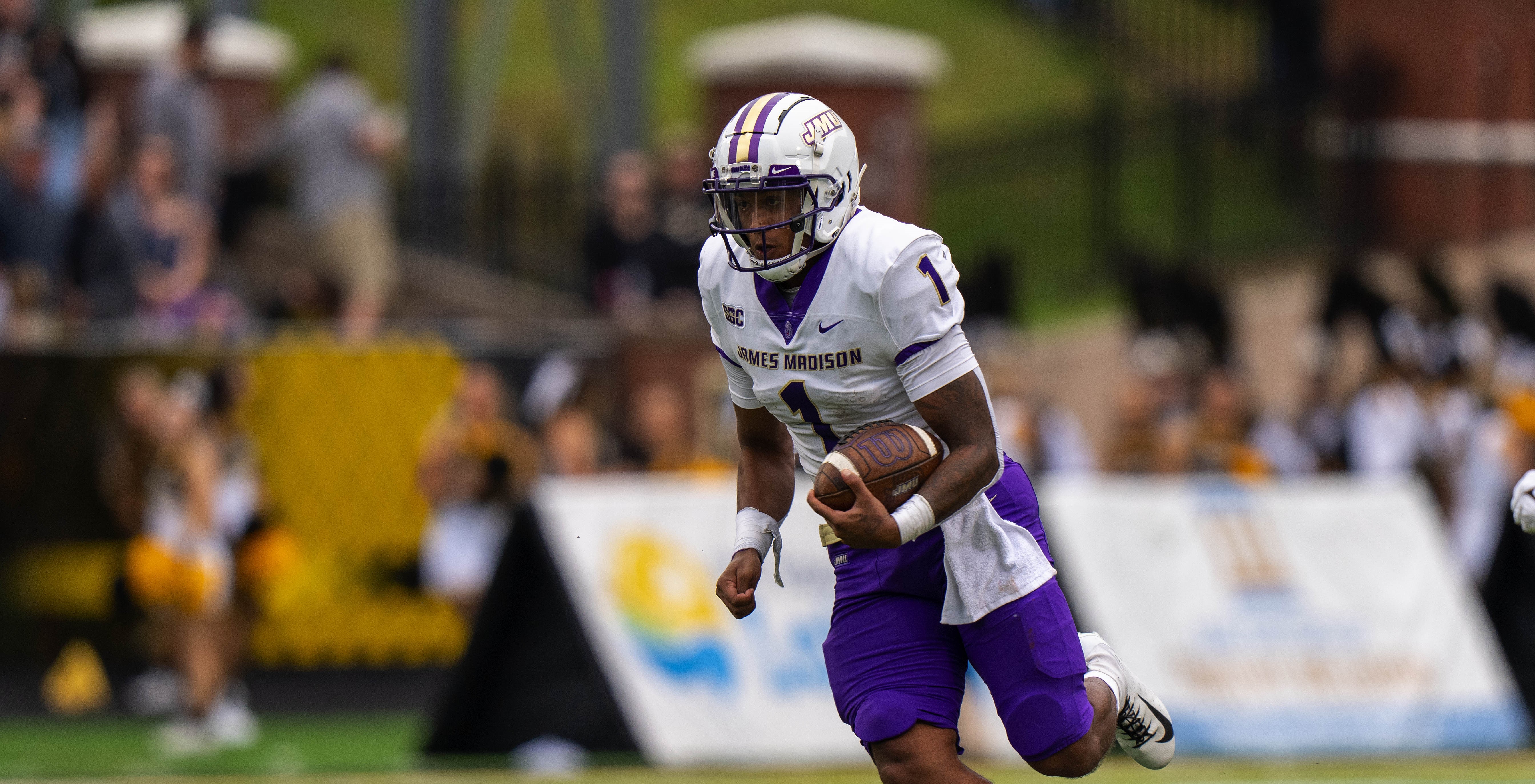 JMU Cracks Top 25 in Latest AP College Football Poll - Sports ...