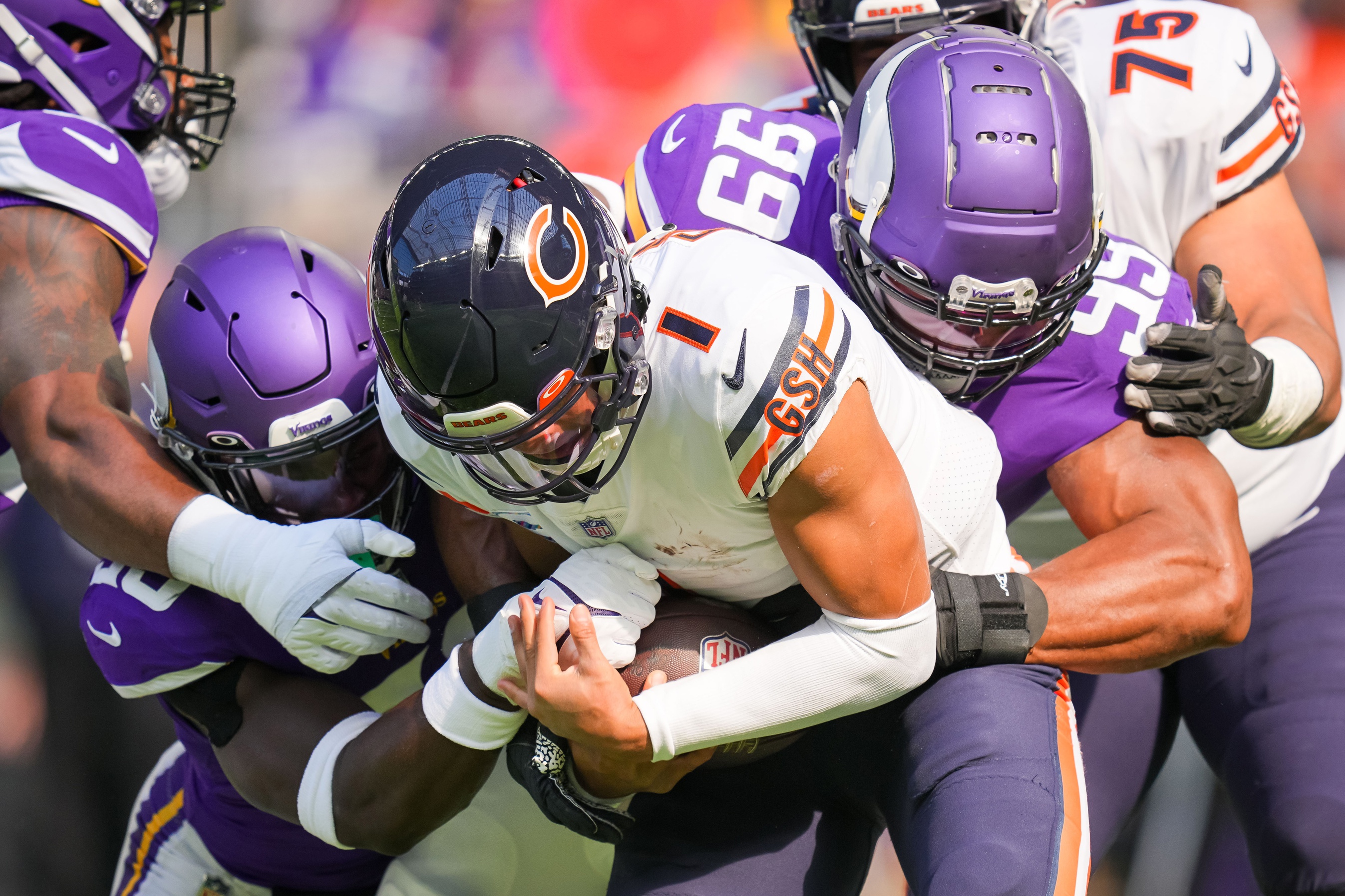 Vikings PFF Grades: The Good And Bad Against Chicago - Sports ...