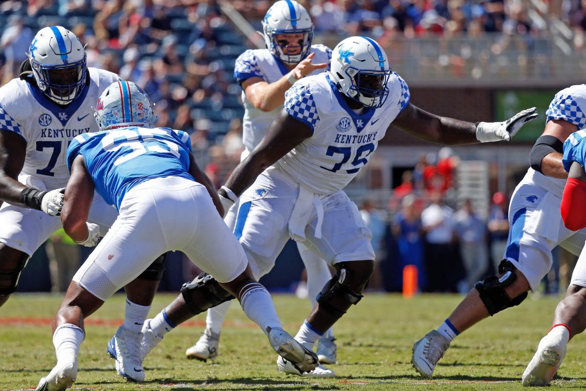 Kentucky Continues Looking for Answers to Offensive Line Issues ...