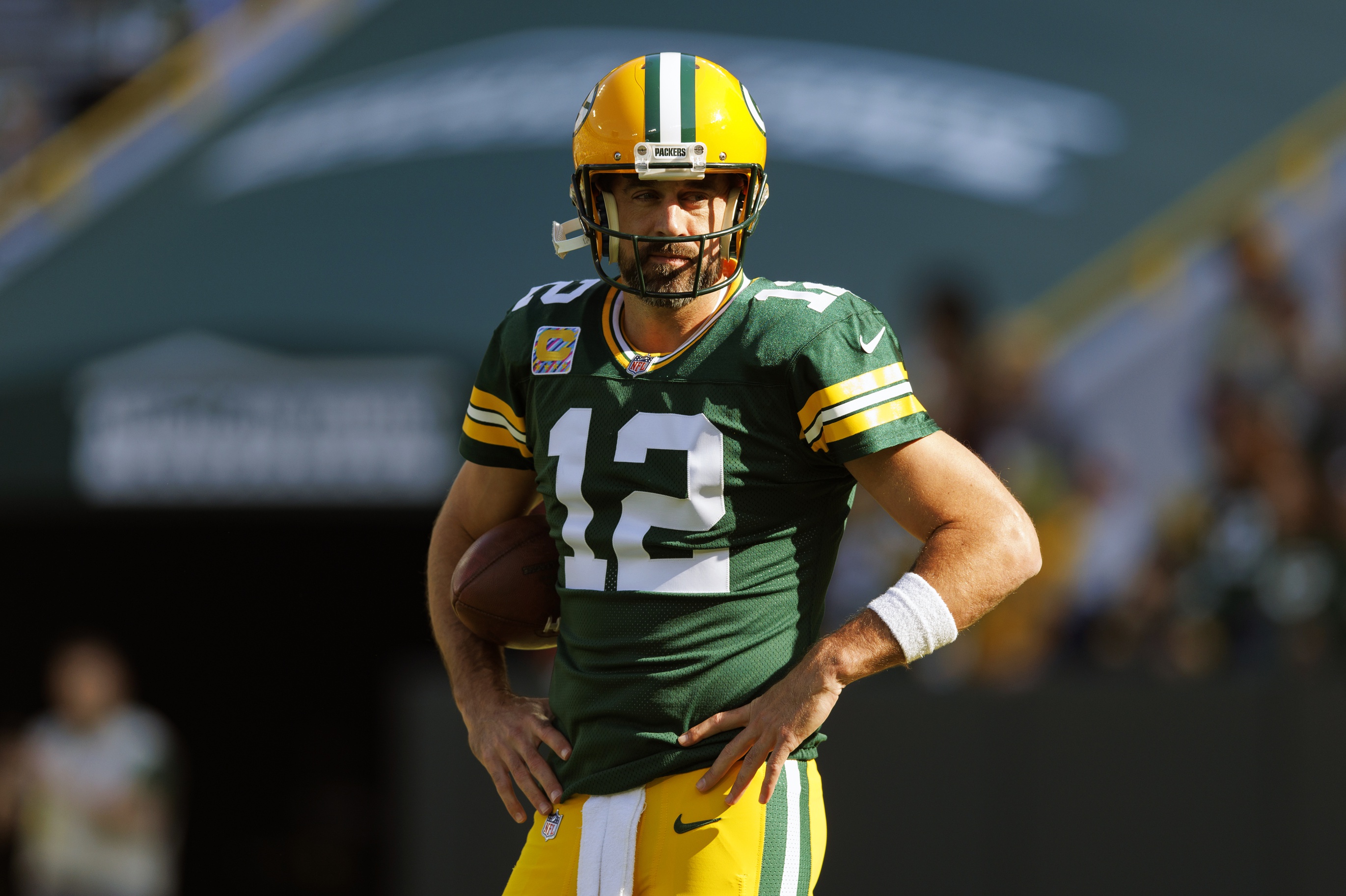 Green keeps it going as Jets run over uneven Aaron Rodgers