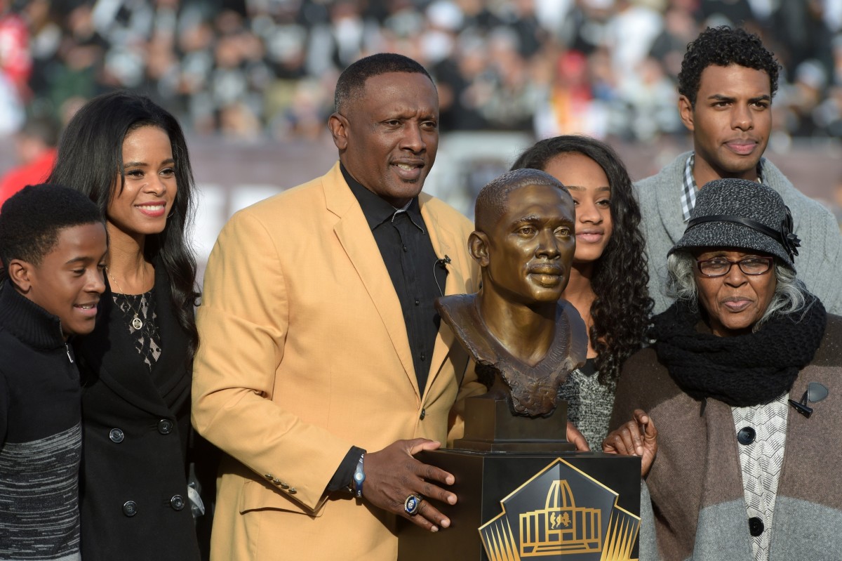 Former Raider Tim Brown addresses franchise's struggles