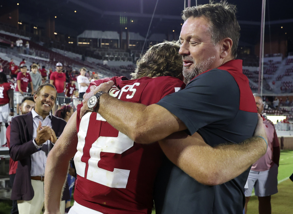 After Three Straight Losses, Leadership is More Important Than Ever for Oklahoma