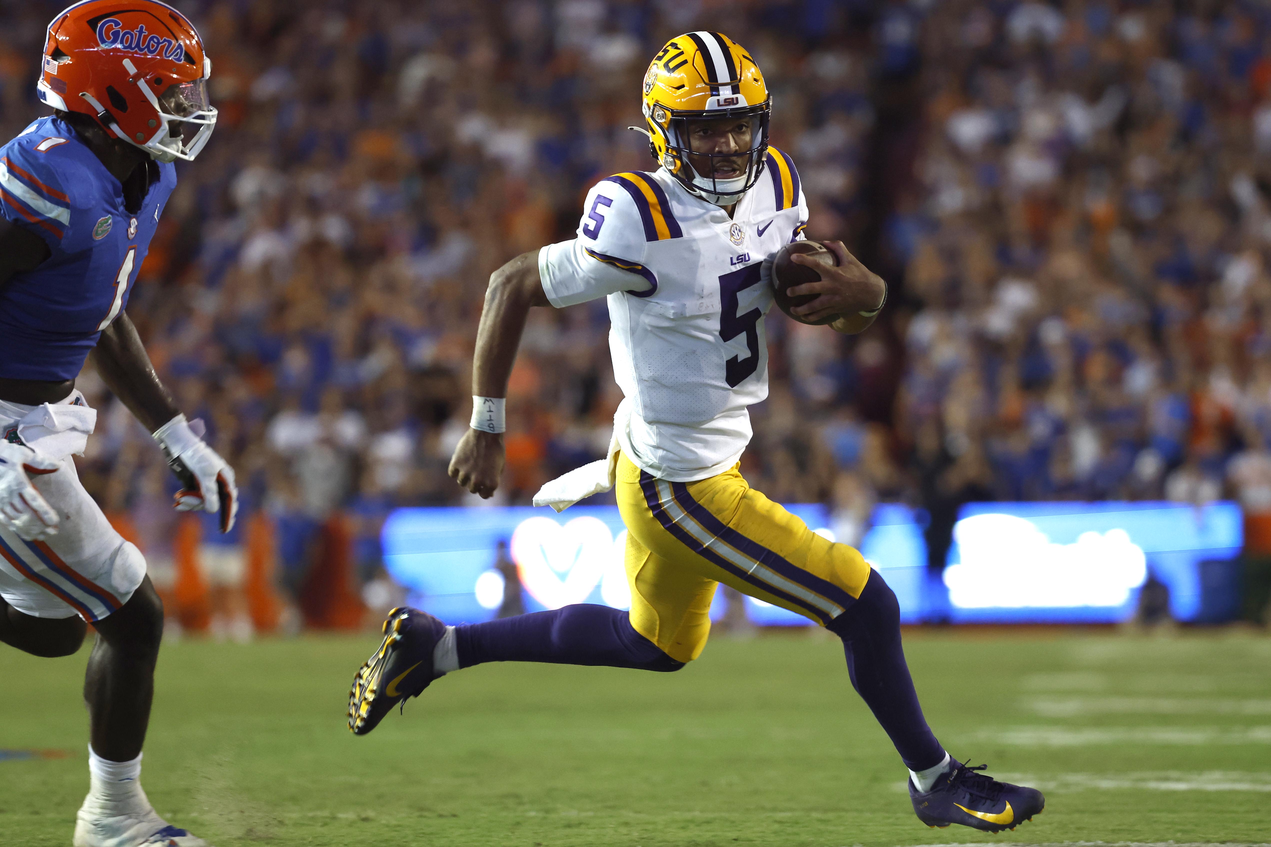 Jayden Daniels Dazzles as LSU Takes Down Florida 4535 in Statement