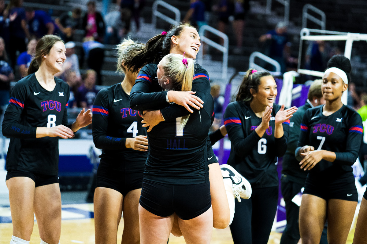 TCU Volleyball week 5