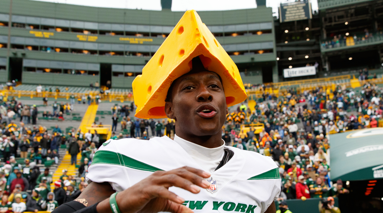 Jets CB Sauce Gardner's celebratory cheesehead knocked off by