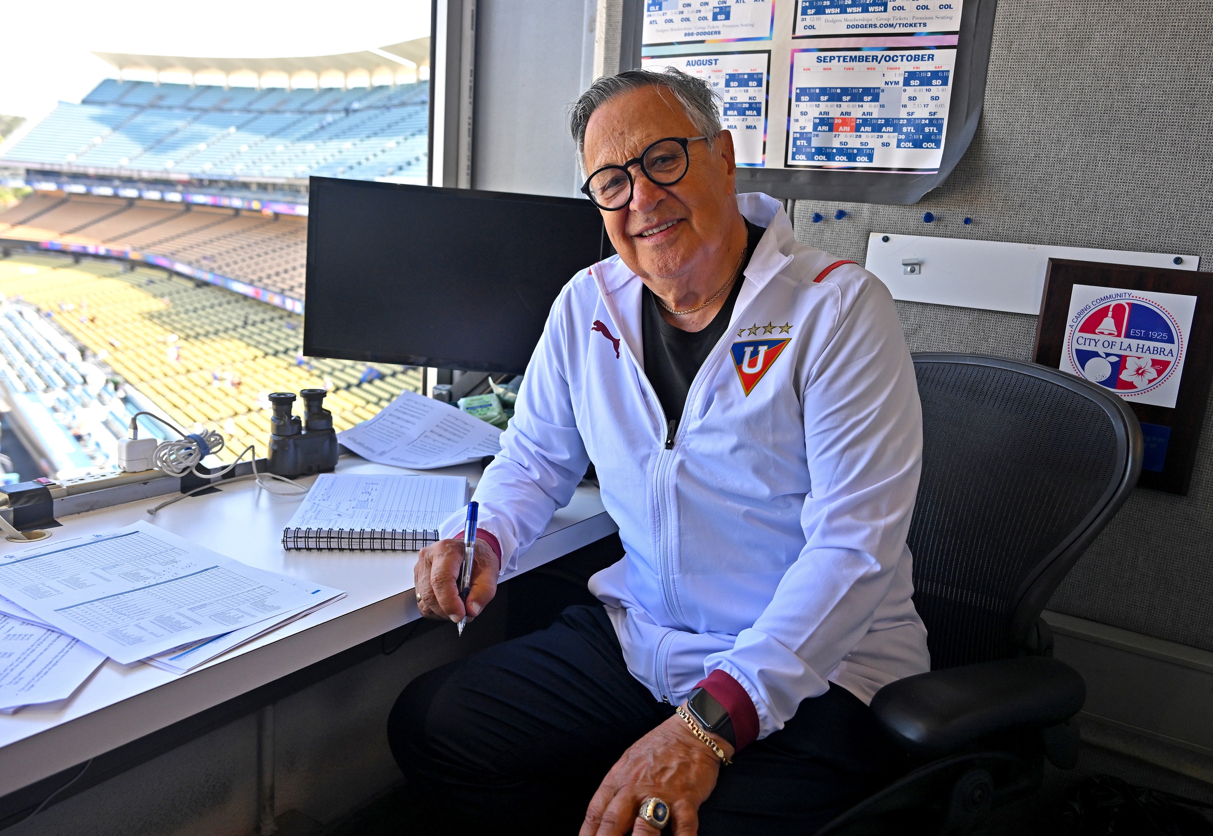 Dodgers' Spanish-language broadcaster ending incredible 64-year career