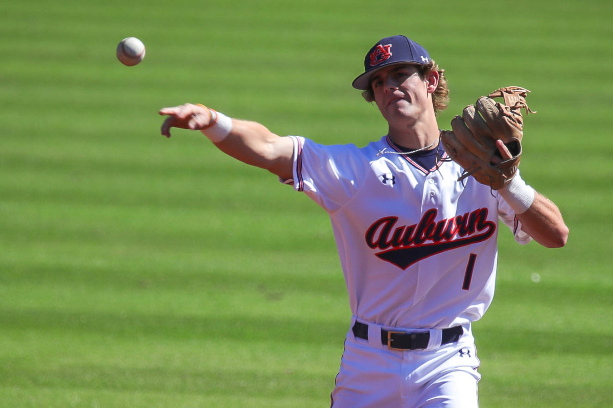 Caden Greene makes a throw to 1st in fall exhibition action versus Louisiana Tech