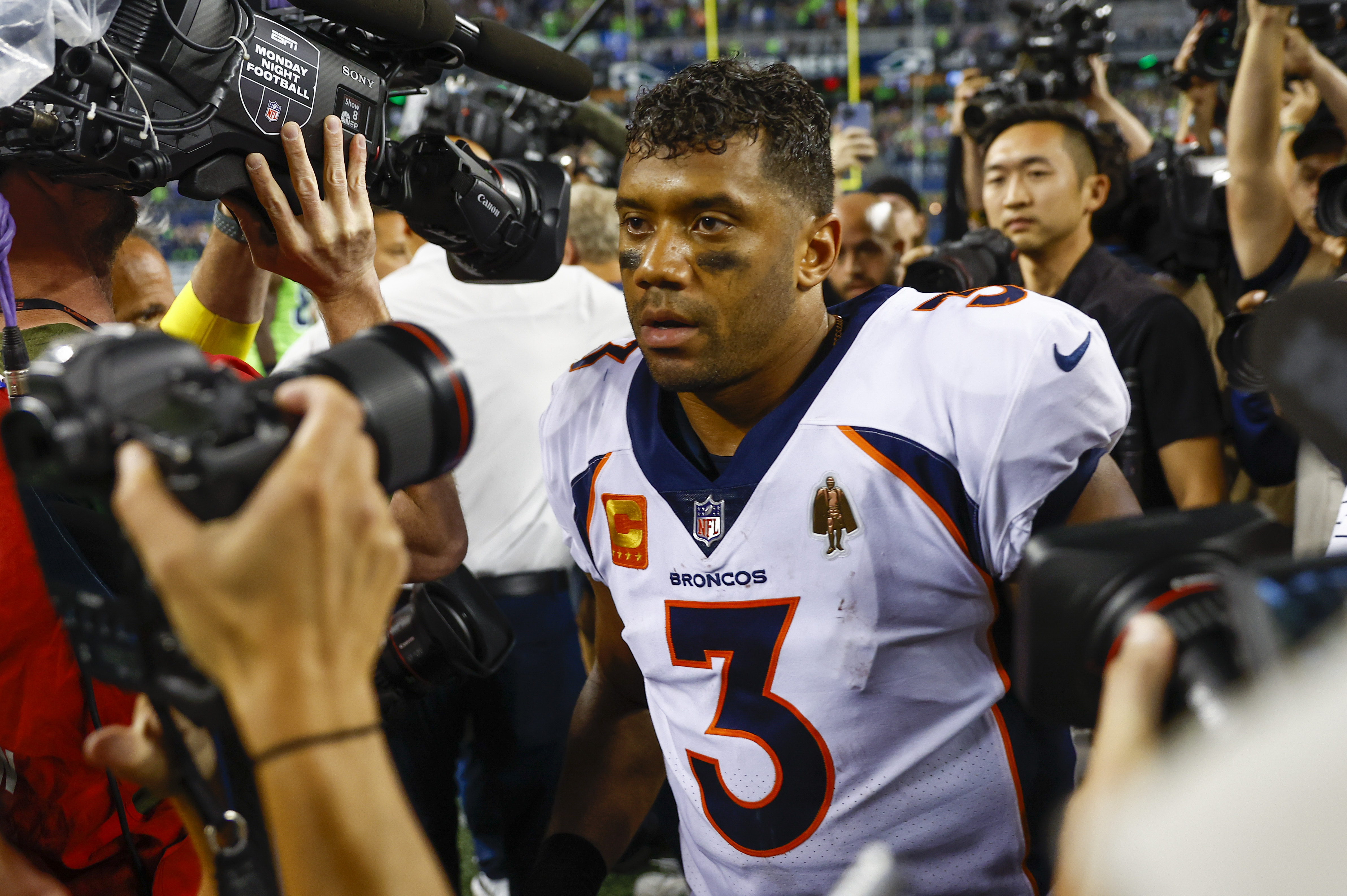 Russell Wilson slow start could cost the Denver Broncos a playoff berth