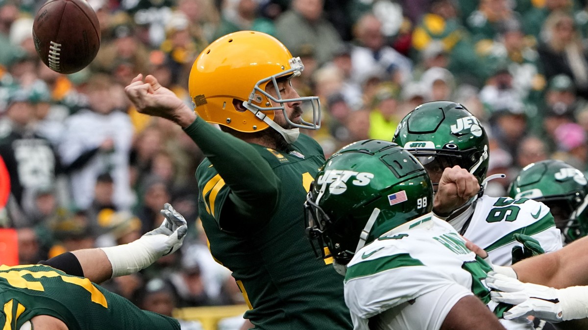 10 cool images from the Packers' easy 24-10 win over Washington