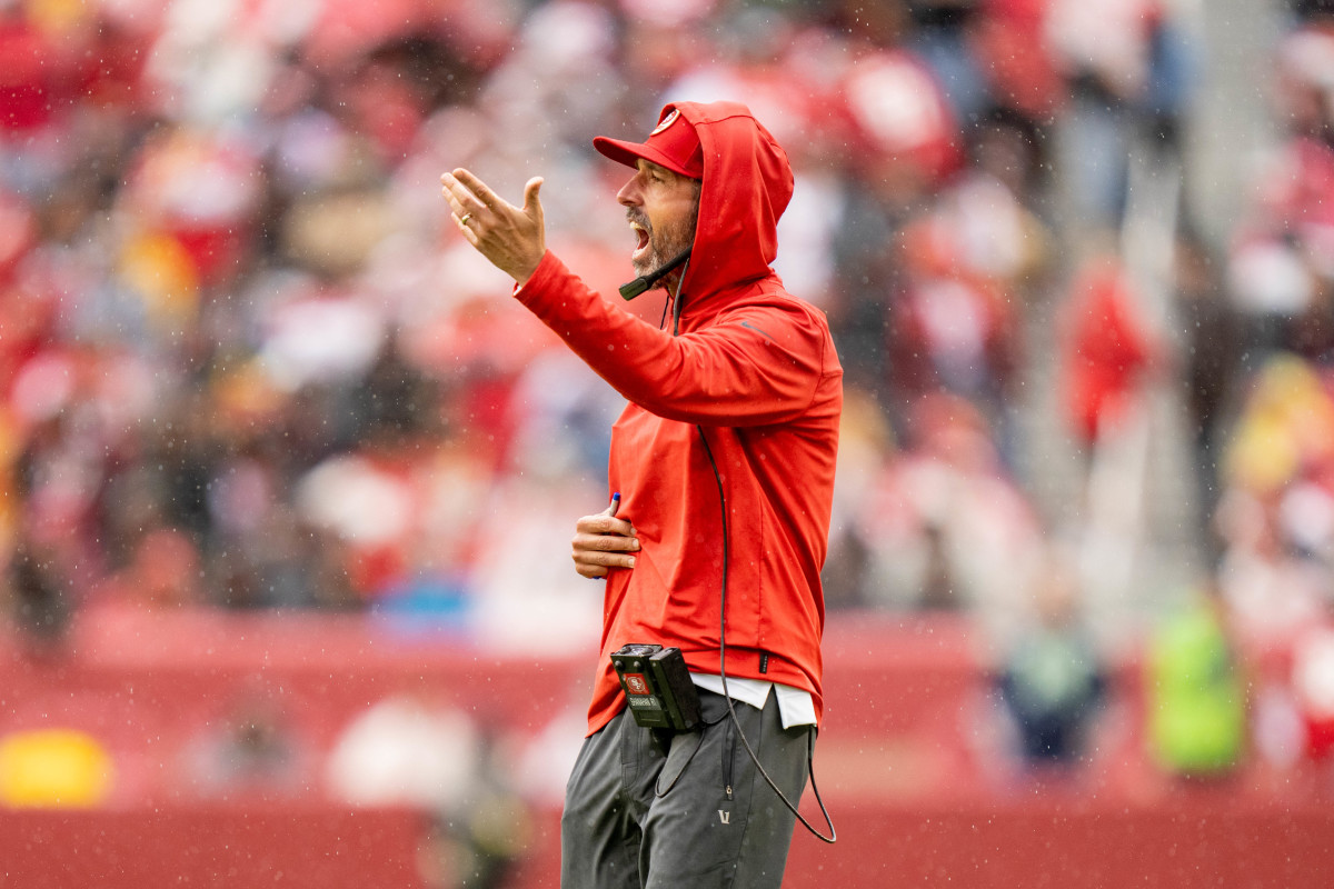 Kyle Shanahan Is Growing Numb To The 49ers' Injuries - Sports ...