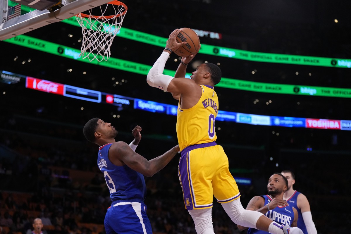 Lakers: Watch Russell Westbrook Hammer a Dunk to End Pick-Up Game vs Paul  George - All Lakers