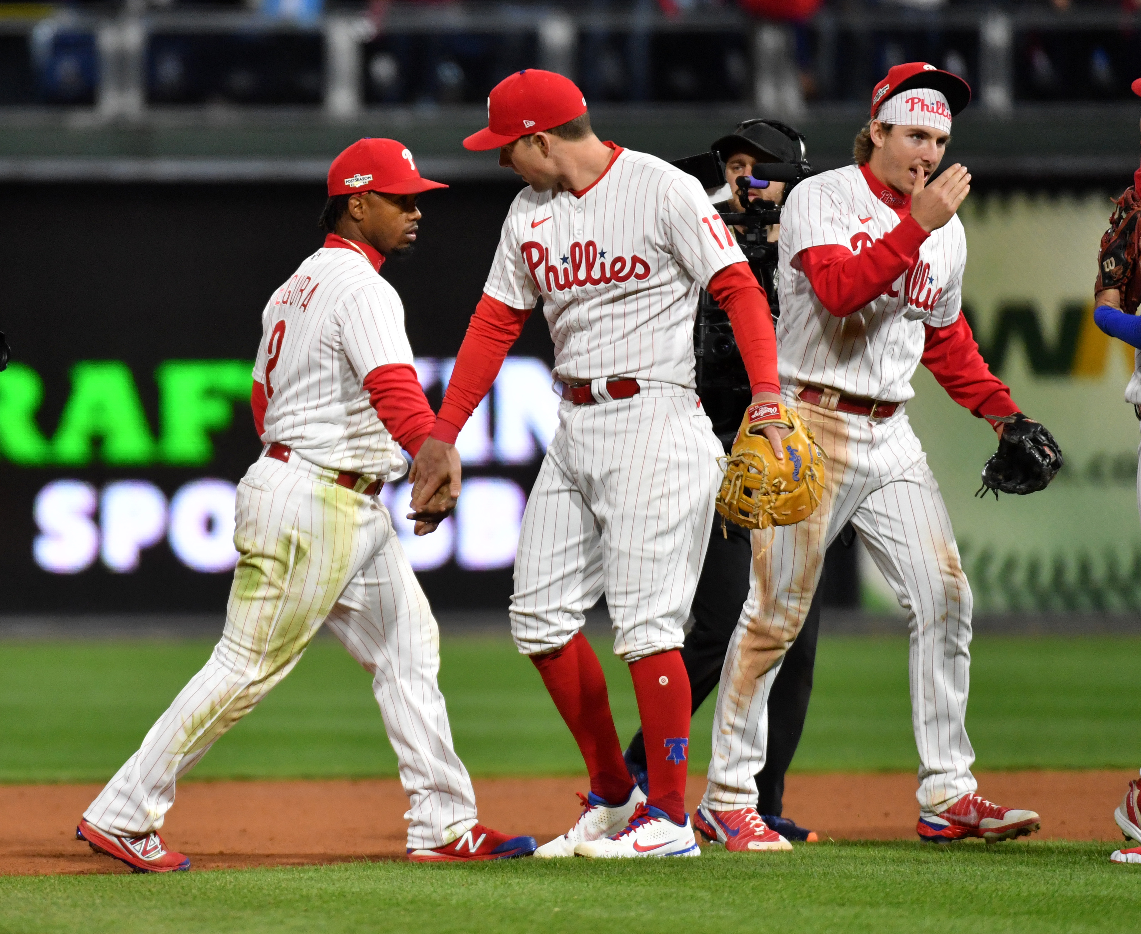 Lynn goes 7 strong to help Cardinals beat Phillies - The San Diego  Union-Tribune